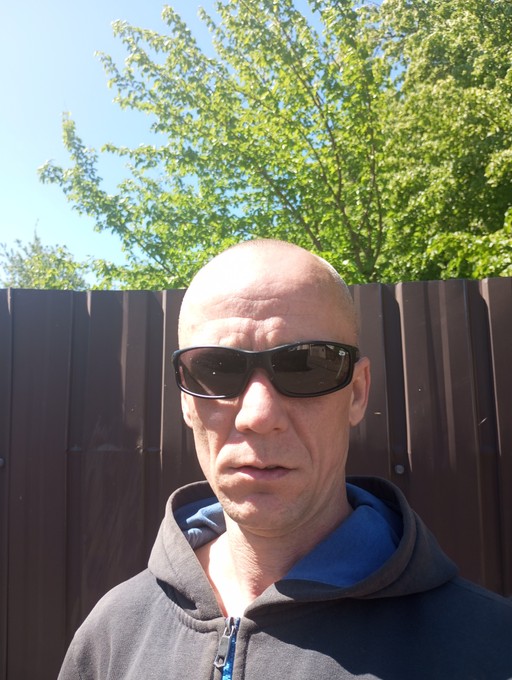Макс, 40