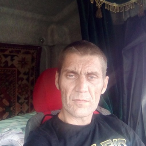 Алексей, 40 лет, Целинное