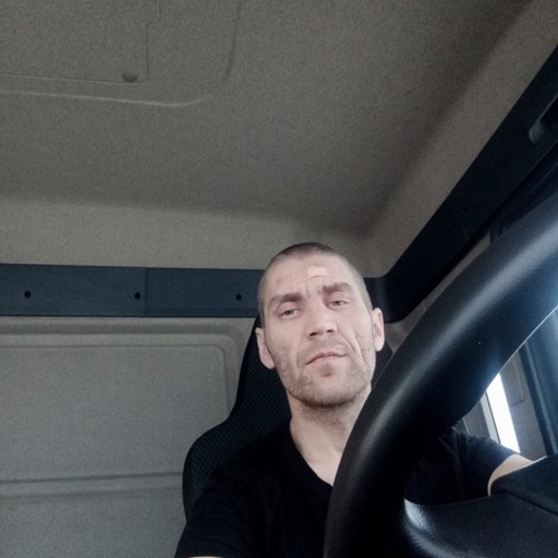 Алексей, 40 лет, Целинное