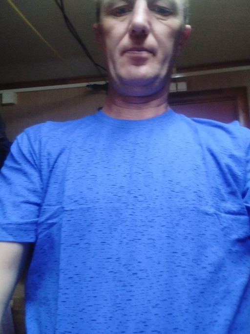 Денис, 40