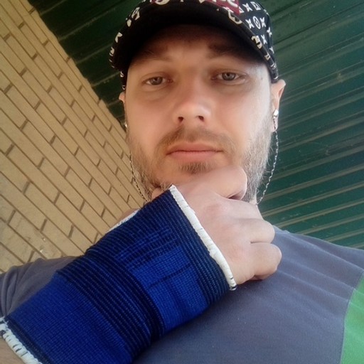 Андрей, 42 года, Брянка