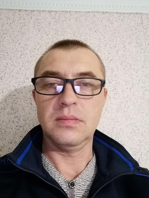 Андрей, 44