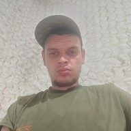 Денис, 30 лет, Светлодарск