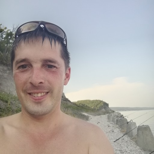 Анатолий, 36 лет
