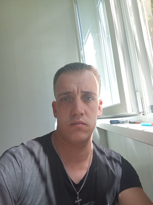 Дима, 29