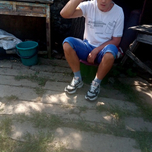 Артём, 24 года, Донецк