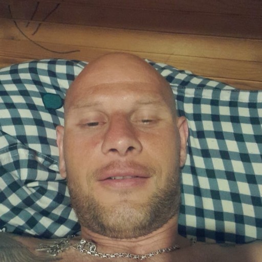 Сергей, 33 года, Артём