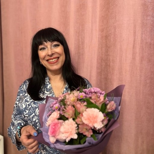 Любовь, 65 лет, Санкт-Петербург