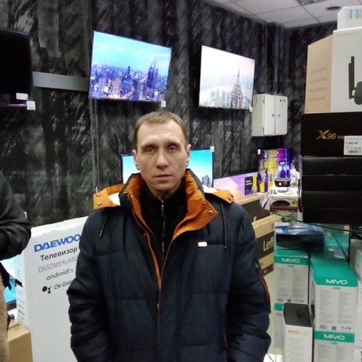 Кирилл, 46 лет, Мариуполь