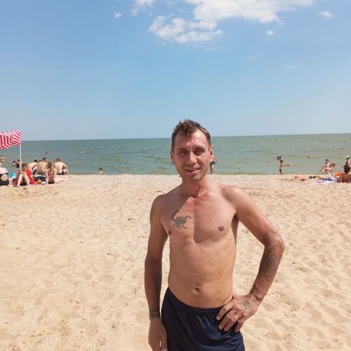 Кирилл, 46 лет