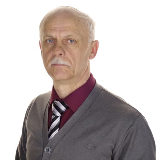 Володя, 63 года, Омутнинск
