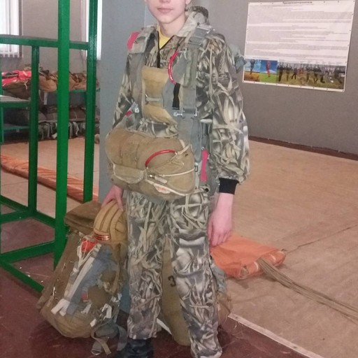 Максим, 24 года, Москва