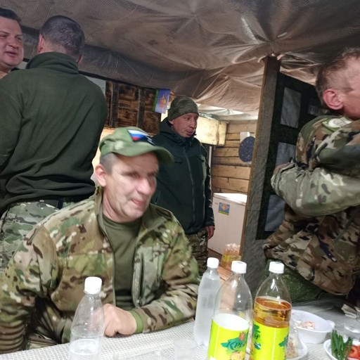 Александр, 24 года, Новотроицкое