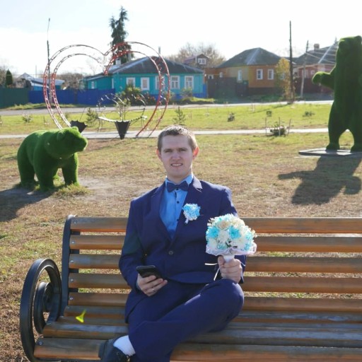 Максим, 24 года, Мулино