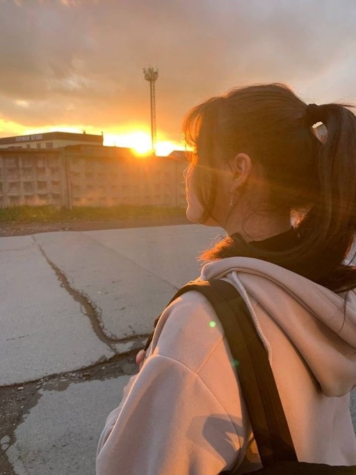 Maria, 23