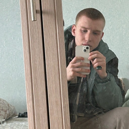 Максим, 22 года, Солнечный
