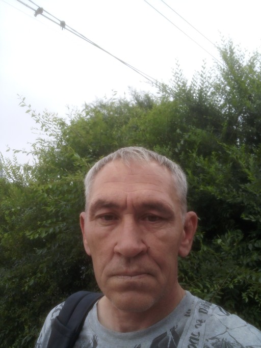 Эдуард, 53