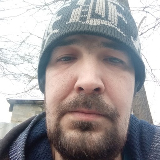 Василий, 38 лет, Красный луч (Луганская обл)