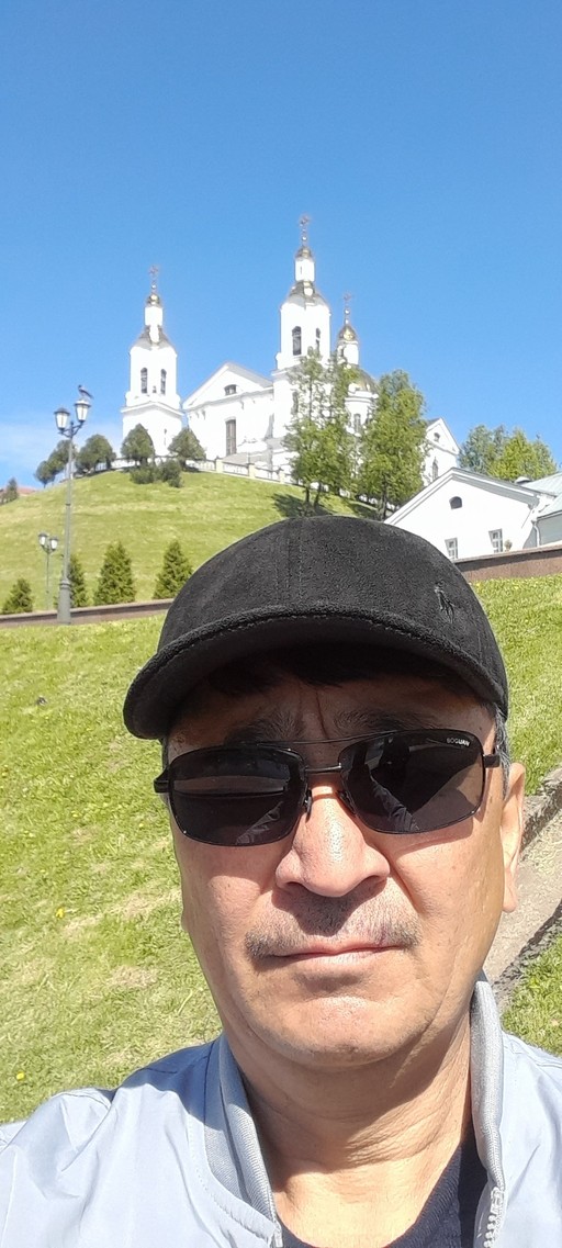 Азат, 41