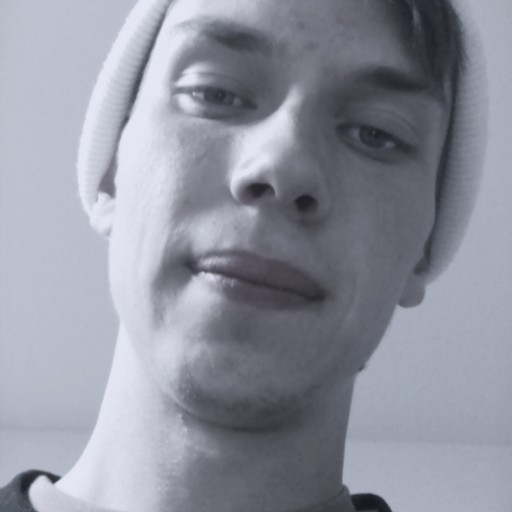Михаил, 18 лет, Бурея