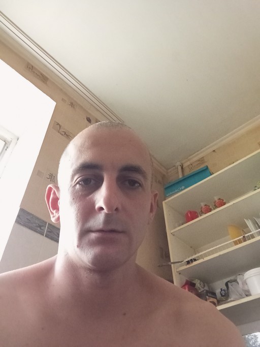 Рафик, 38