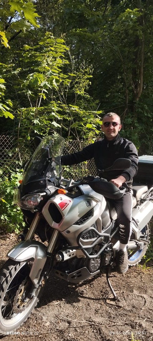 Владимир, 36