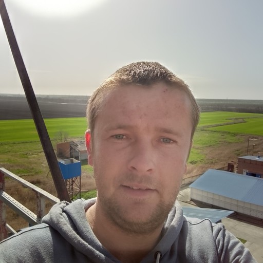 Денис, 30 лет