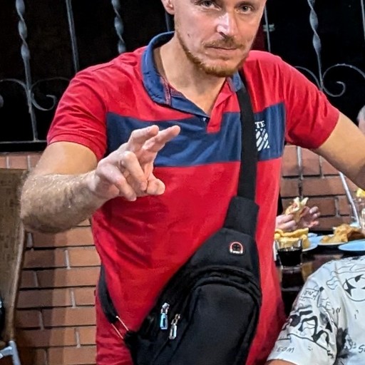 Виталий45, Мариуполь