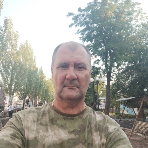 Александр, 49 лет, Луганск