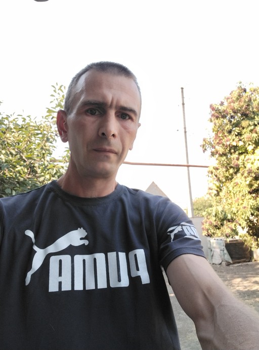 petr, 41