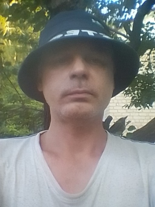 Андрей, 47