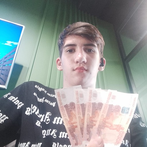 роман, 18 лет, Владикавказ