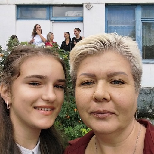 Людмила, 46 лет, Артём