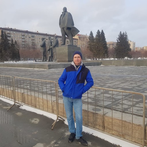 Олег, 47 лет