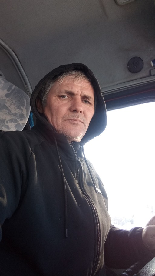 Андрей, 51