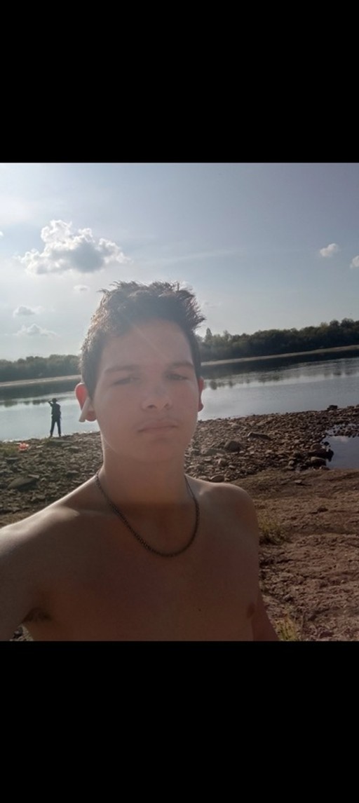 Kirill, 19