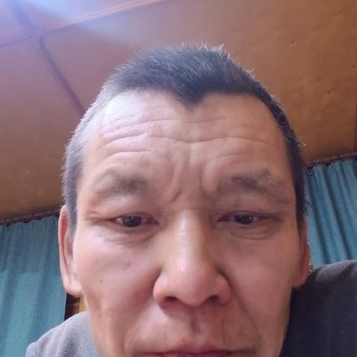 Иннокентий, 41 год, Намцы