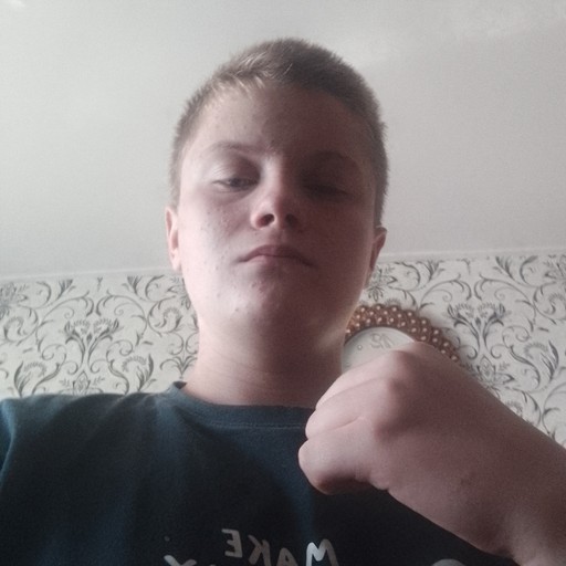 Иван, 19 лет, Бикин