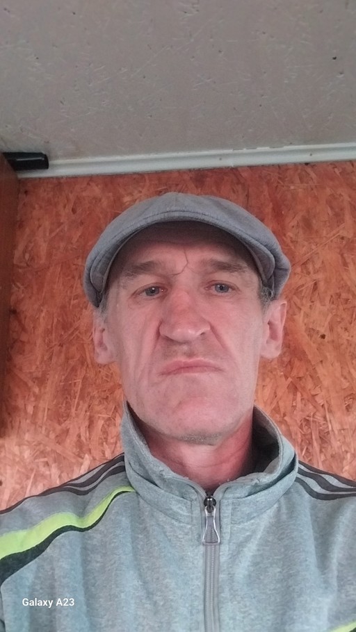Анатолий, 51