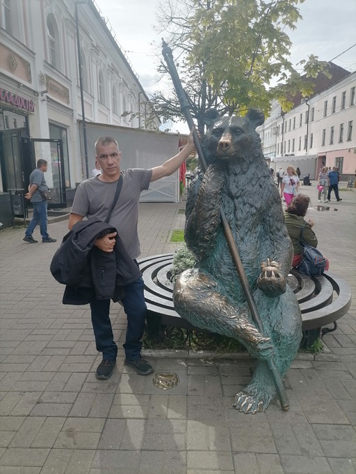 yuri, 40
