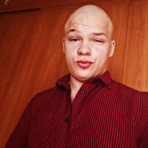 Денис, 19 лет, Череповец