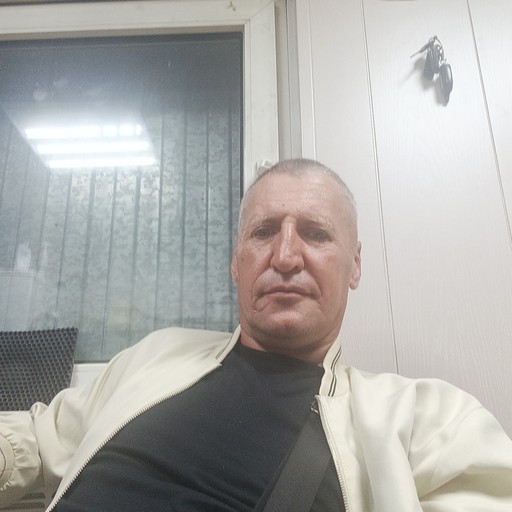 Андрей52, Гатчина