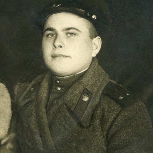 Олег, 68 лет, Курск