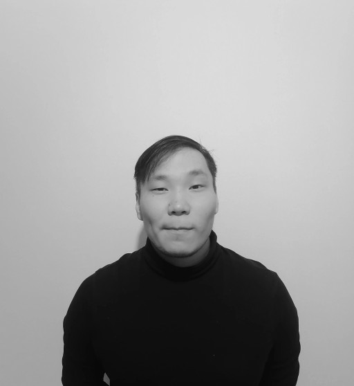 Максим, 21