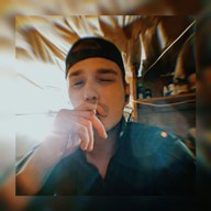 Виктор, 22 года, Бехтери