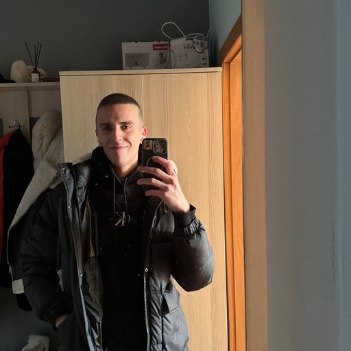 Павел, 20 лет, Новый Уренгой
