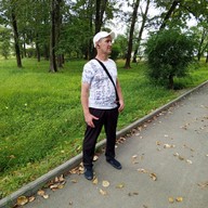 Евген, 46 лет, Артём