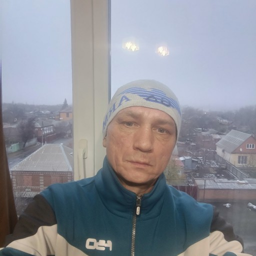 Виталий, 47 лет, Шахты