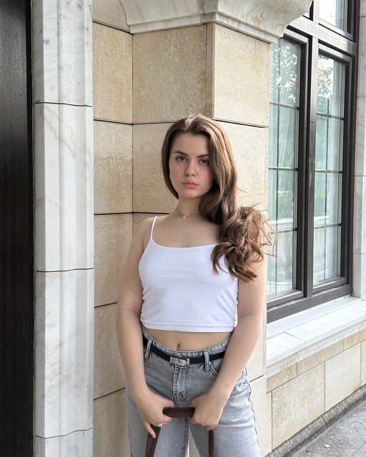 Ангелина, 29