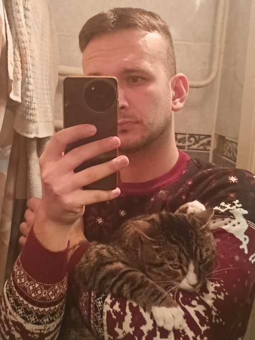 Дмитрий, 24